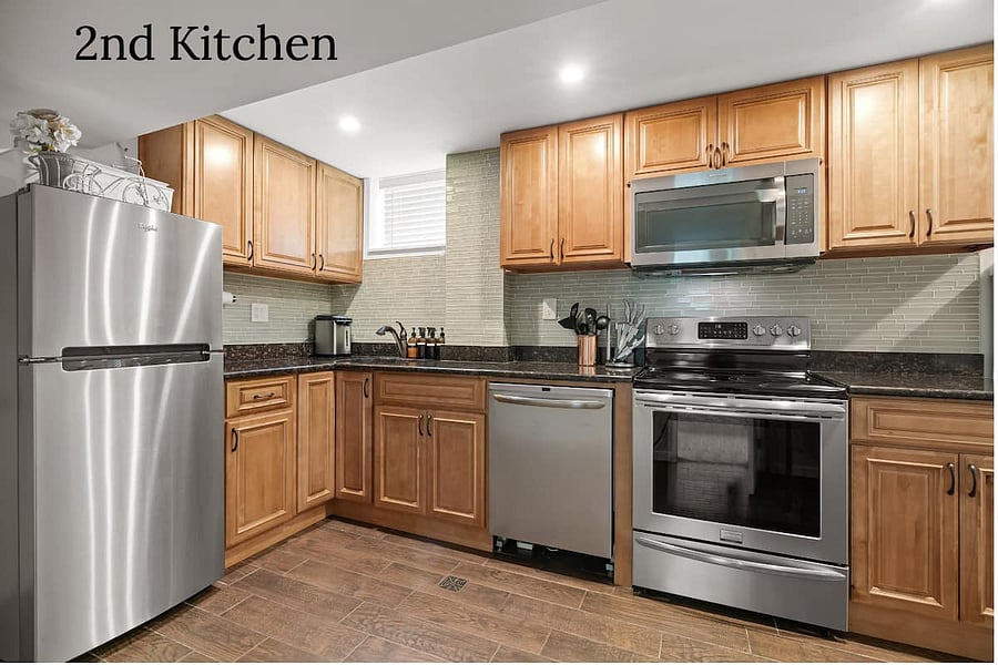 Furnished Finder property 702321_1 photo 17