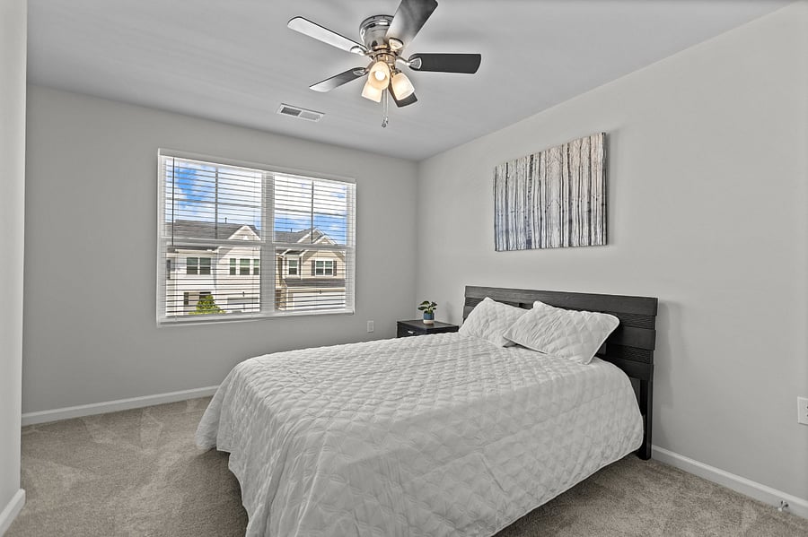 Furnished Finder property 702377_1 photo 6
