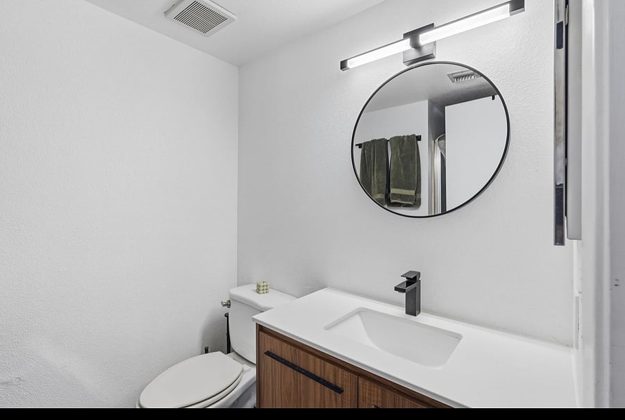 Furnished Finder property 702380_1 photo 19