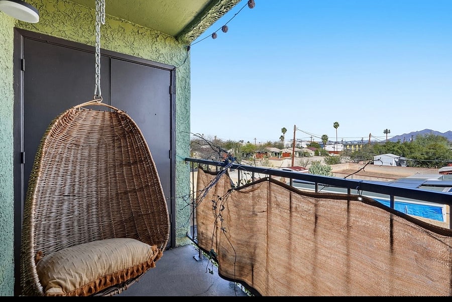 Furnished Finder property 702380_1 photo 15