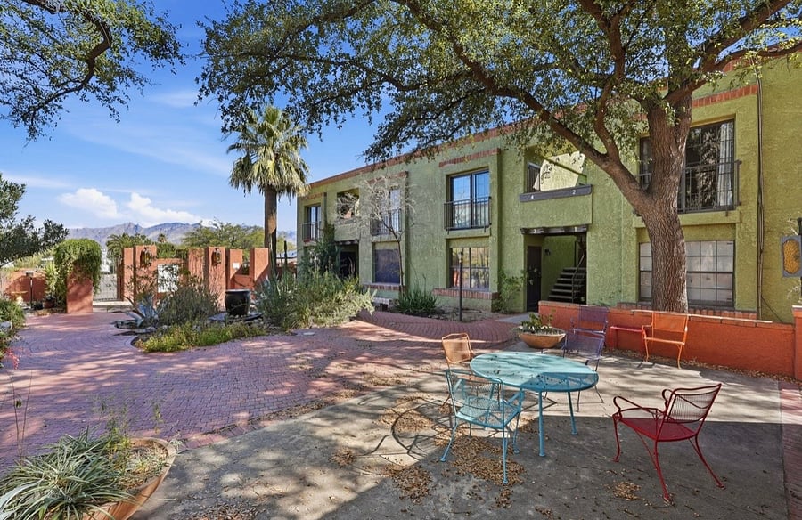 Furnished Finder property 702380_1 photo 22