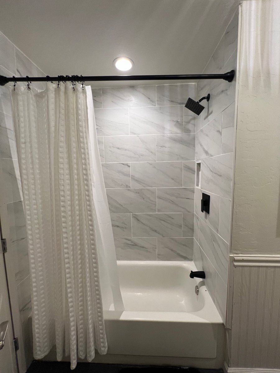 Bath//shower