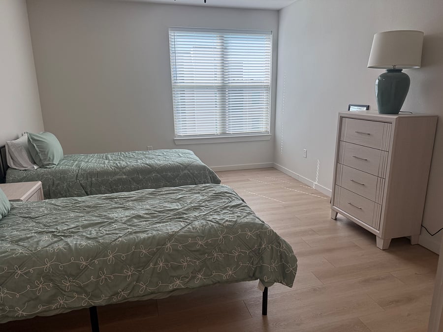 Furnished Finder property 702417_3 photo 13