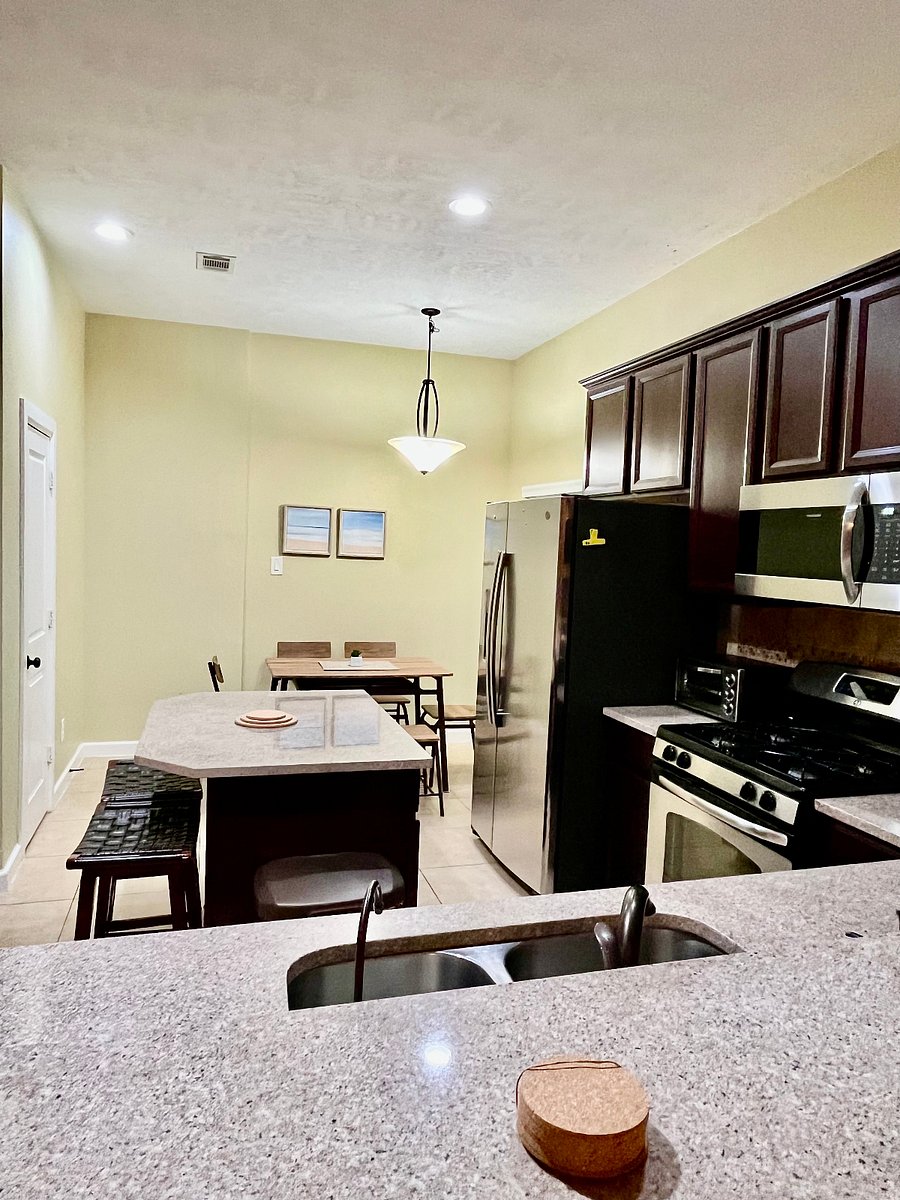 Furnished Finder property 702456_1 photo 5