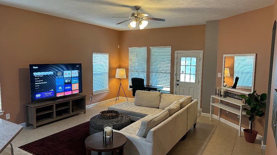 Furnished Finder property 702456_1 photo 16