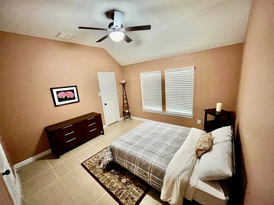 Furnished Finder property 702456_1 photo 39