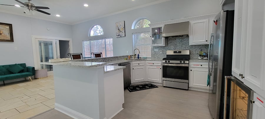 Furnished Finder property 702459_1 photo 13