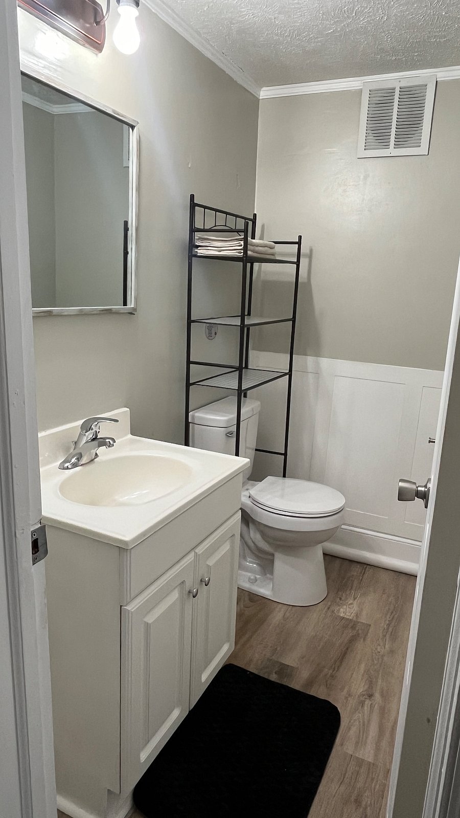 Furnished Finder property 702487_1 photo 7