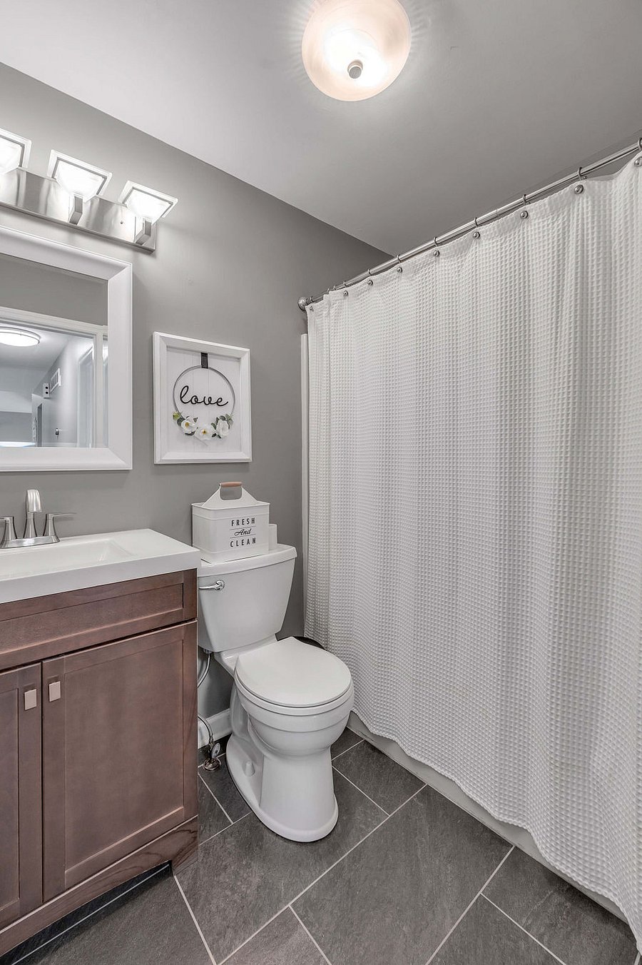 Furnished Finder property 702502_1 photo 13