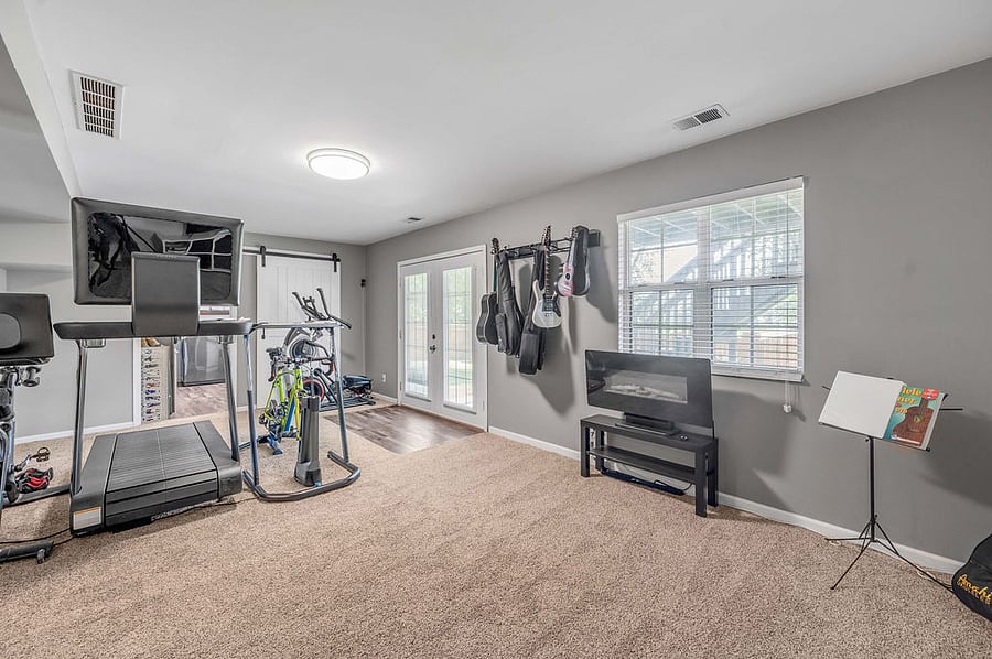 Furnished Finder property 702502_1 photo 26