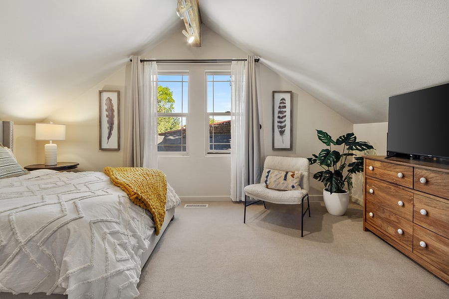 Large Queen size Bedroom with temperpedic mattress and large dresser