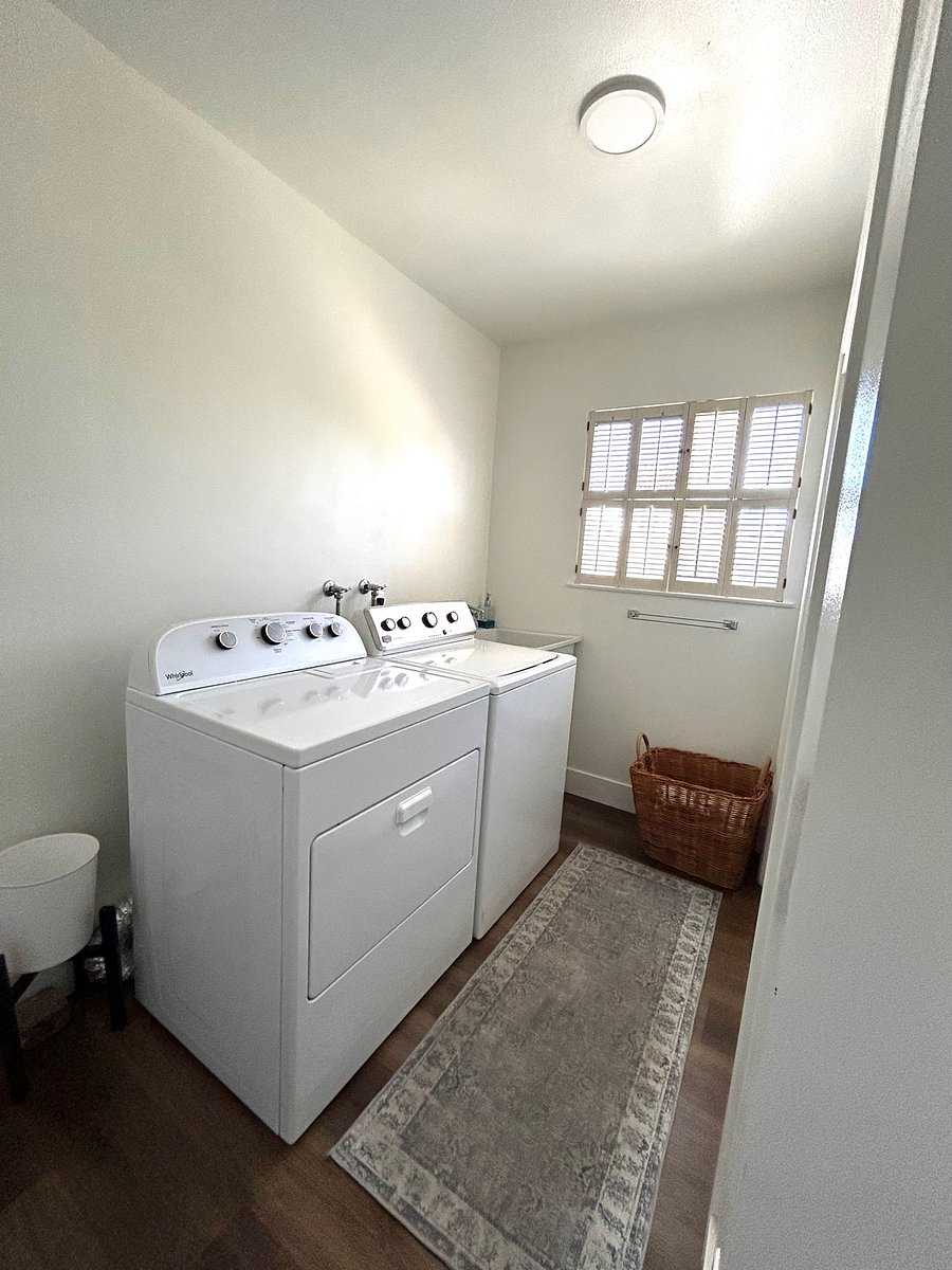 Furnished Finder property 702550_1 photo 17