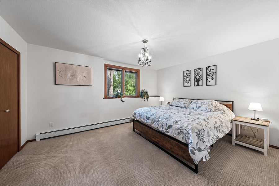 Furnished Finder property 702570_1 photo 17