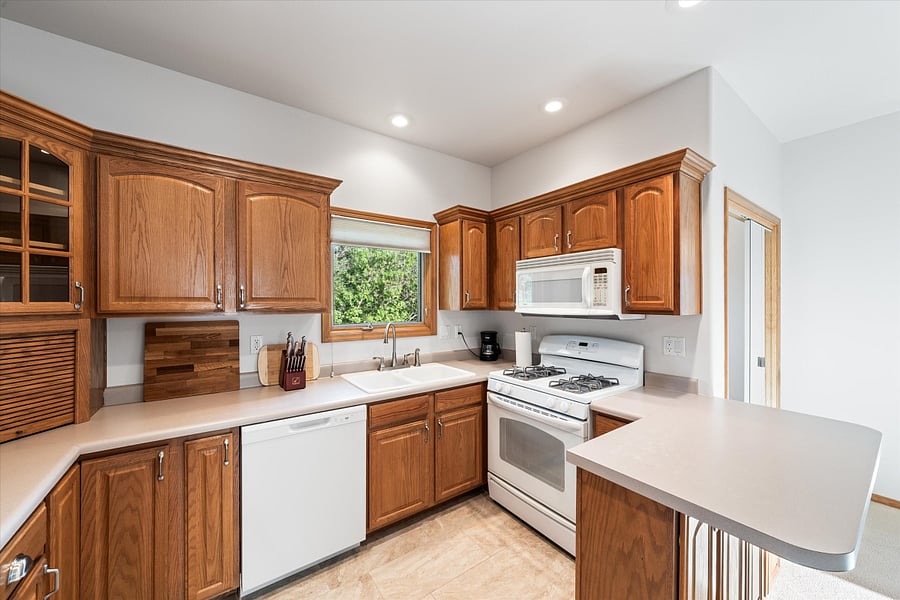 Furnished Finder property 702570_1 photo 6