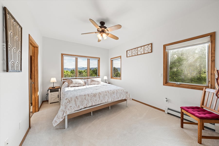 Furnished Finder property 702570_1 photo 9