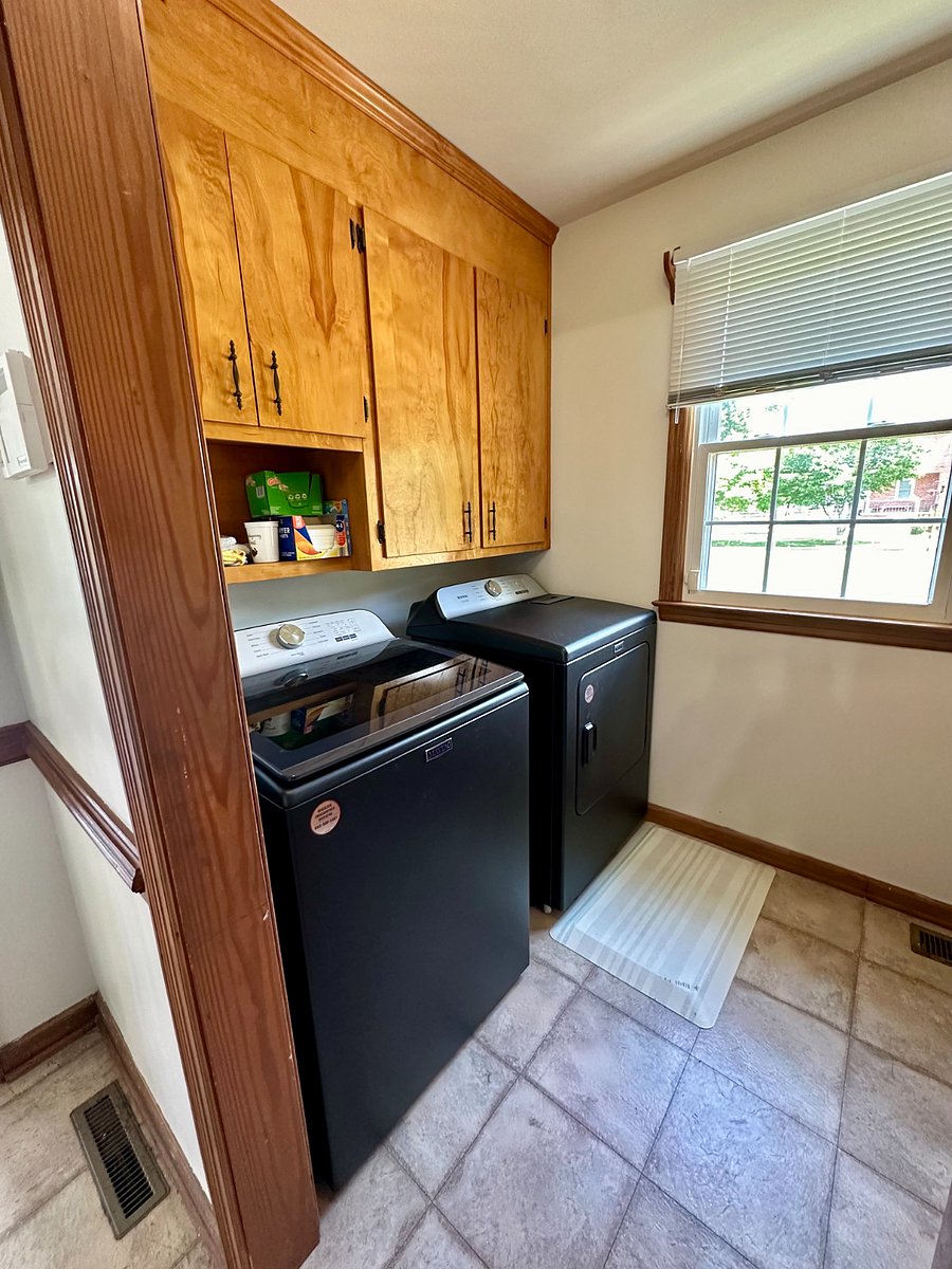Furnished Finder property 702594_1 photo 11