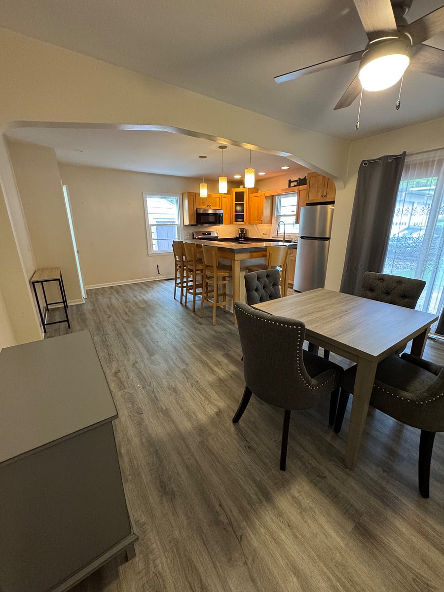 Furnished Finder property 702601_1 photo 4