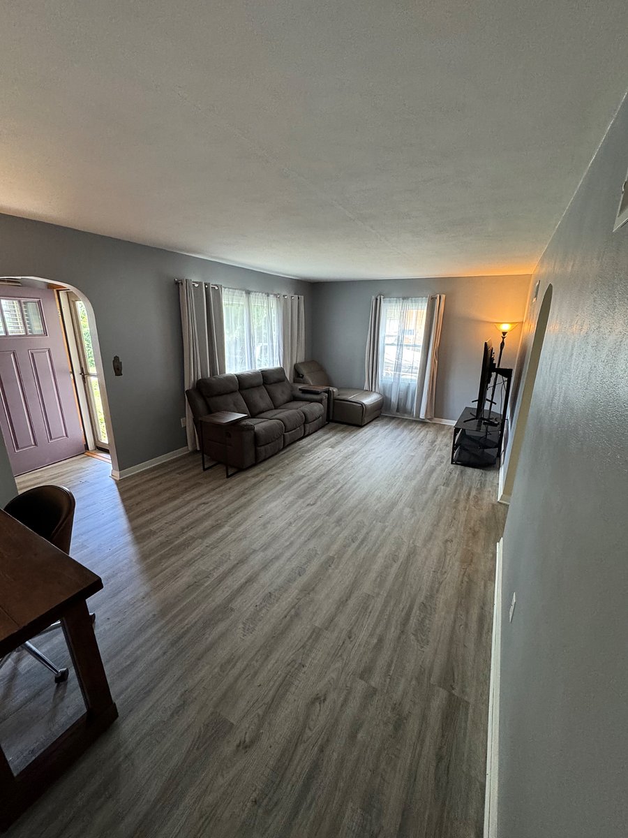 Furnished Finder property 702601_1 photo 10