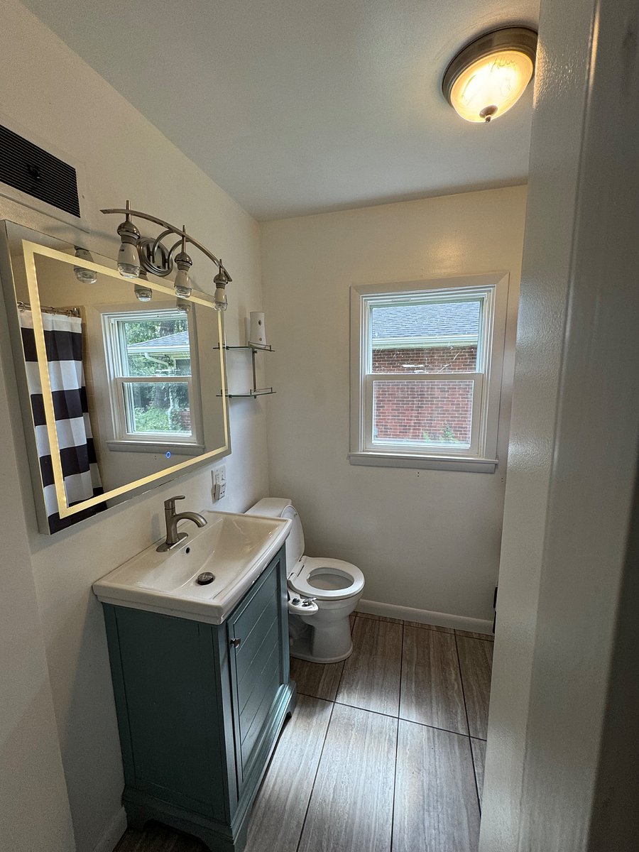 Furnished Finder property 702601_1 photo 14