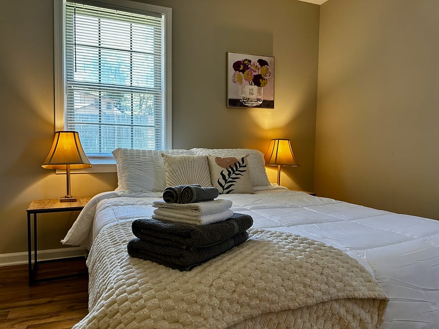 Furnished Finder property 702627_1 photo 18