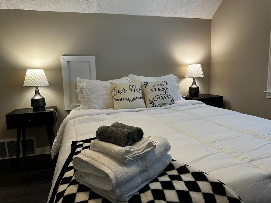 Furnished Finder property 702627_1 photo 22