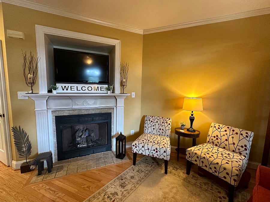Furnished Finder property 702630_1 photo 9