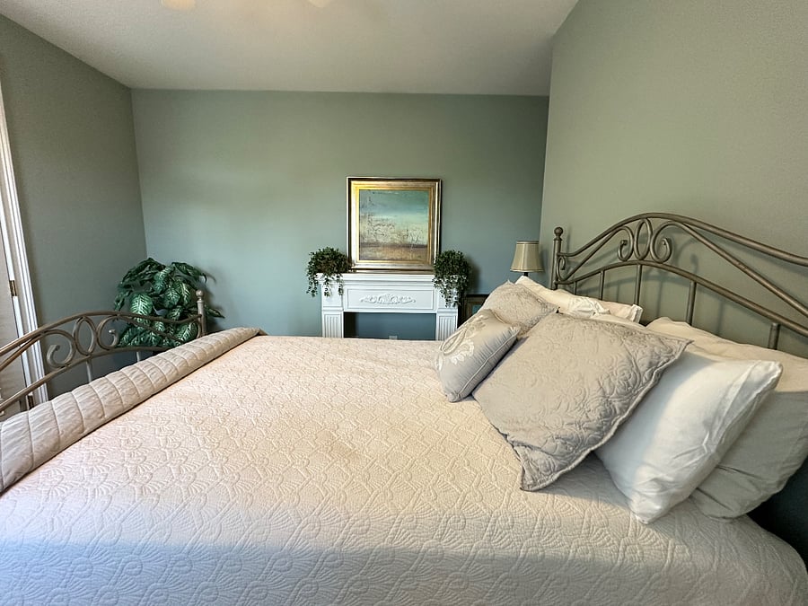 Furnished Finder property 702630_1 photo 17