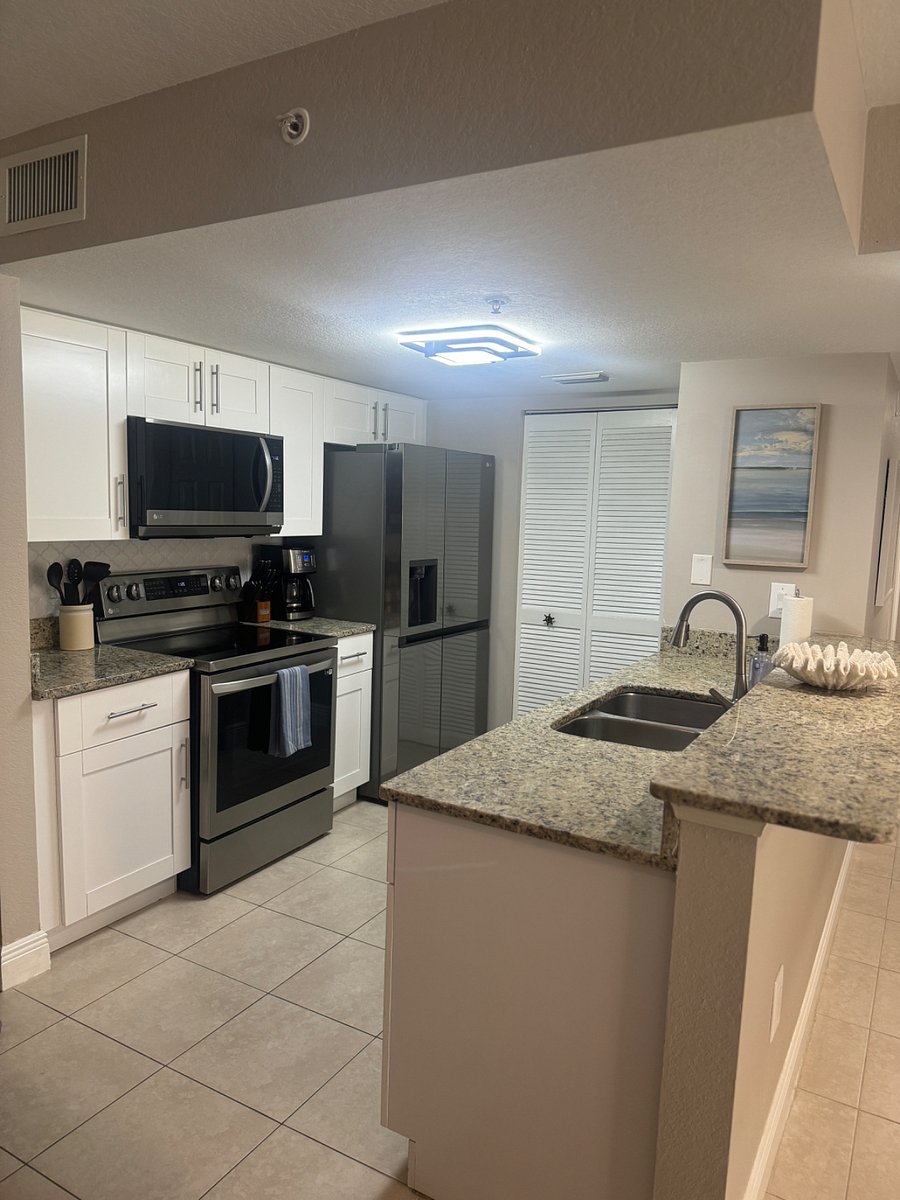 Furnished Finder property 702634_1 photo 4