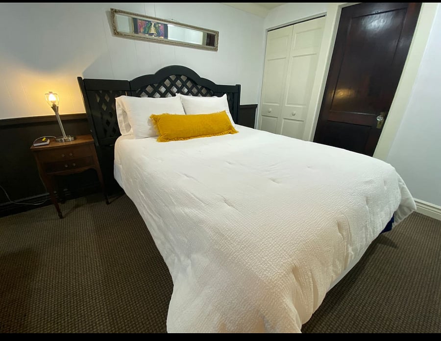 Furnished Finder property 702641_1 photo 6