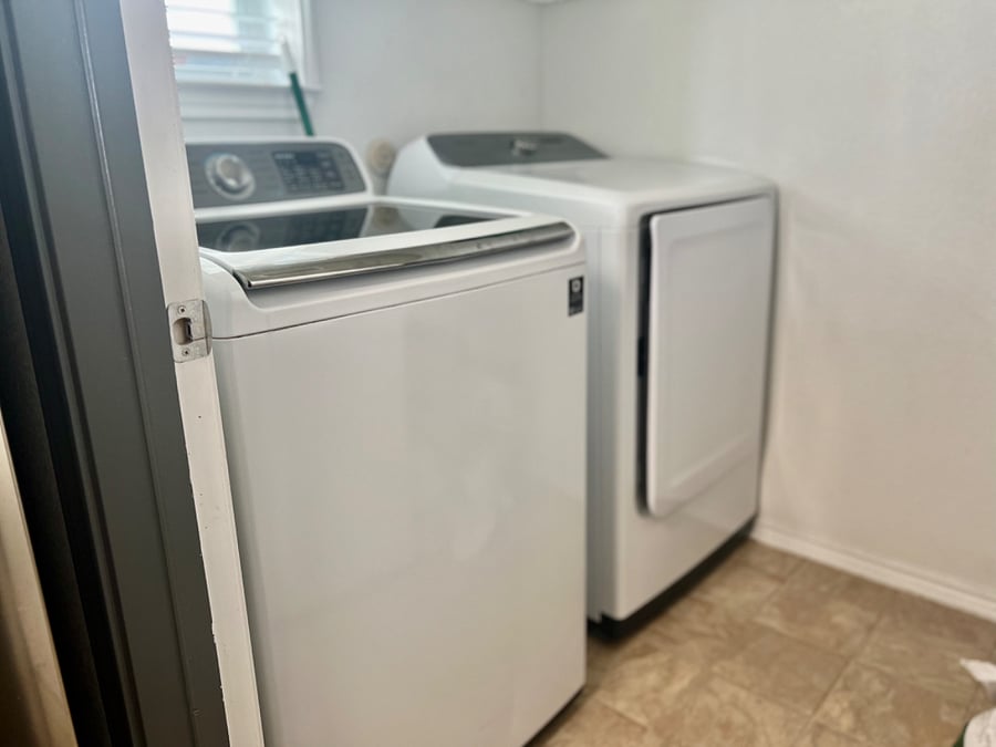 Furnished Finder property 702673_1 photo 3