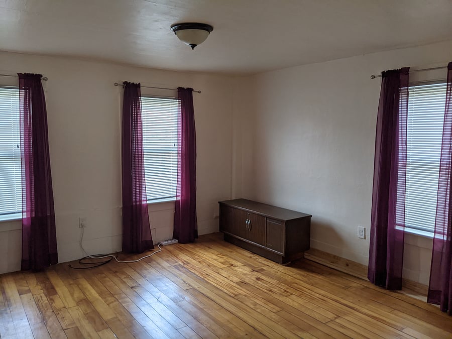 Den/TV room/Office