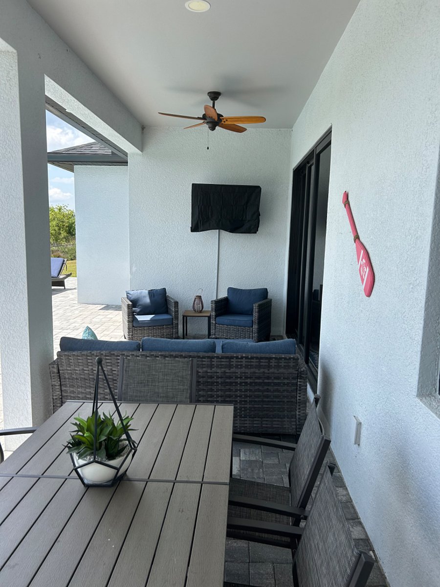 Furnished Finder property 702725_1 photo 33