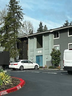 Furnished Finder property 702791_1 photo 3