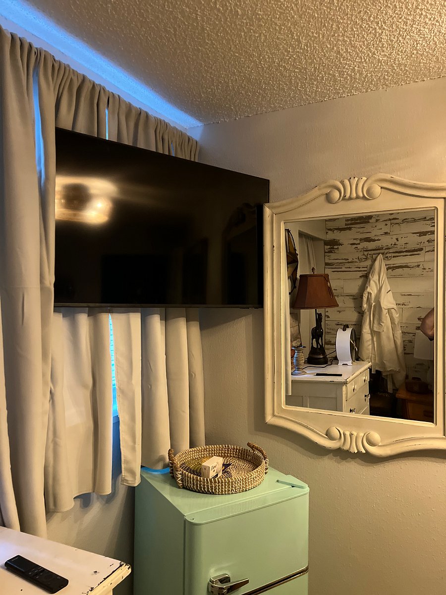 Second room Smart TV