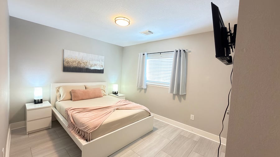Furnished Finder property 702798_1 photo 4