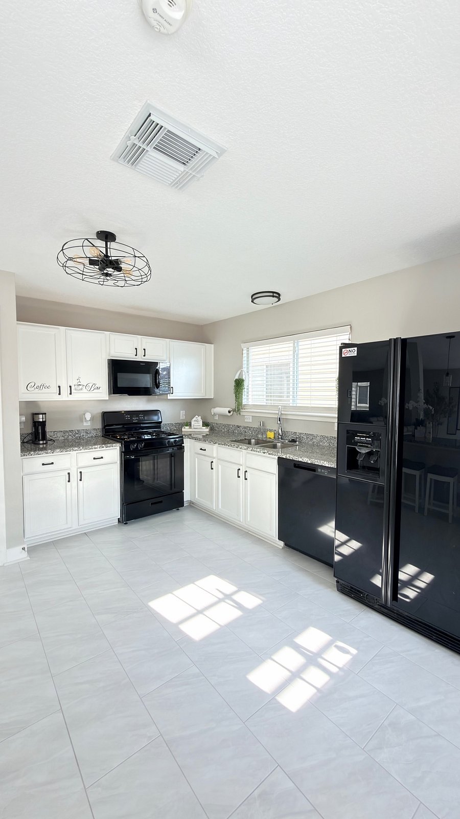 Furnished Finder property 702798_1 photo 10