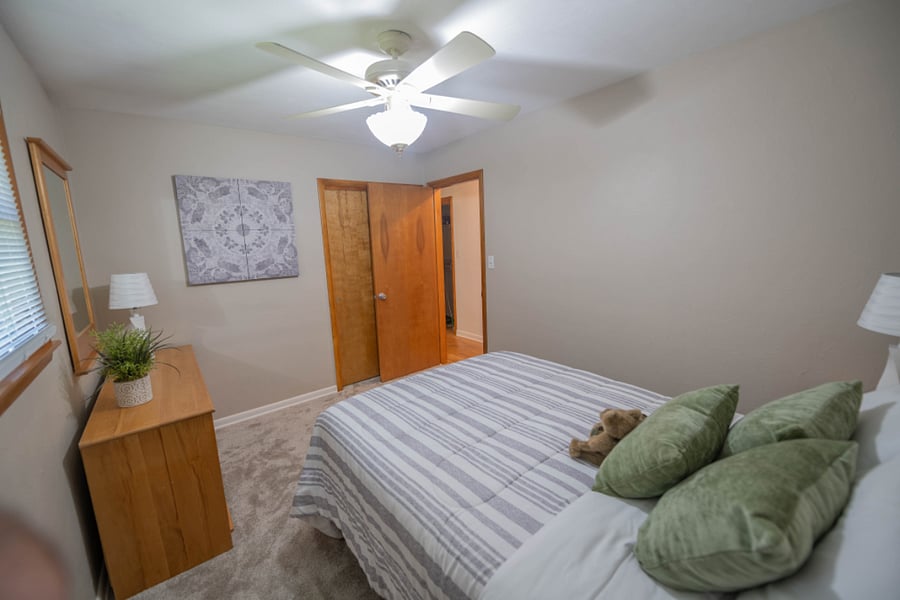 Furnished Finder property 702802_1 photo 6