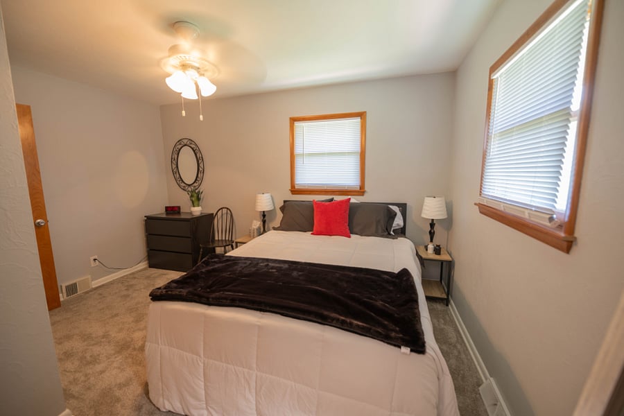 Furnished Finder property 702802_1 photo 3