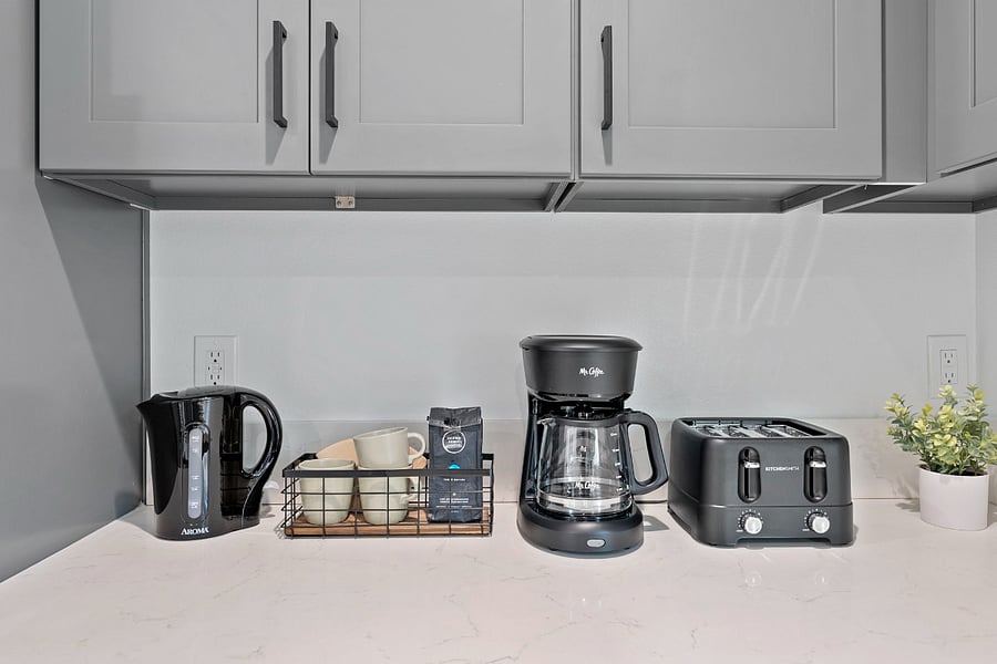 Furnished Finder property 702808_1 photo 11