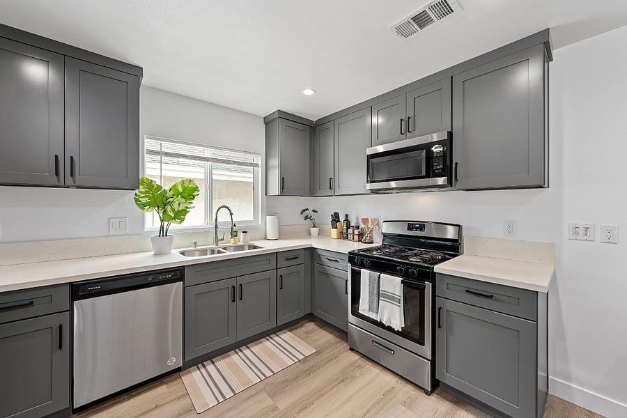 Furnished Finder property 702808_1 photo 17