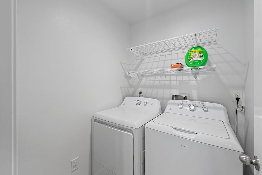 Furnished Finder property 702808_1 photo 24