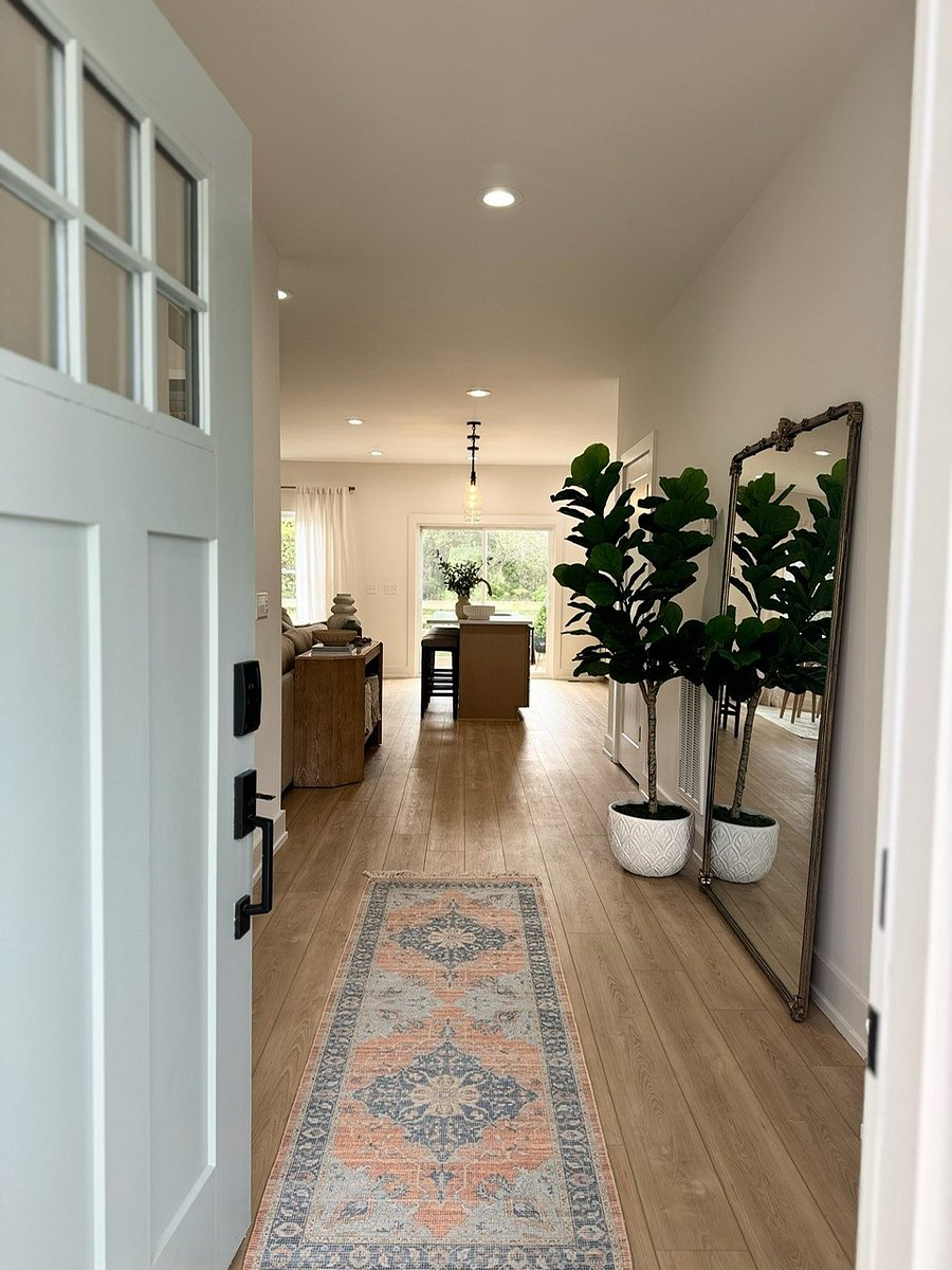 Furnished Finder property 702827_1 photo 4