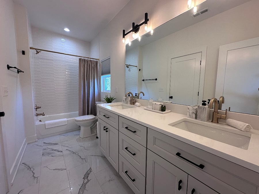 Furnished Finder property 702827_1 photo 37