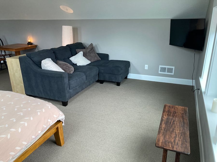 Furnished Finder property 702837_1 photo 4