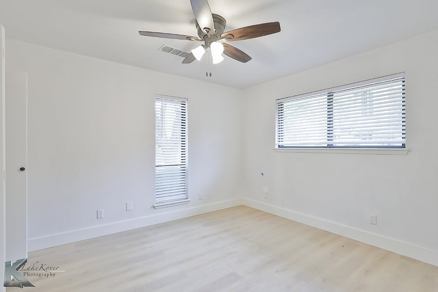 Furnished Finder property 702854_1 photo 8