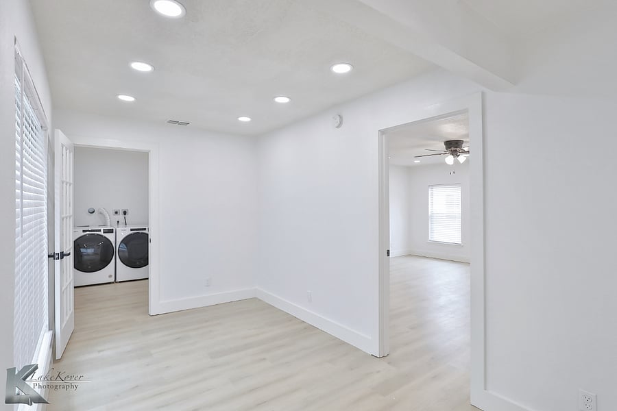 Furnished Finder property 702854_1 photo 15