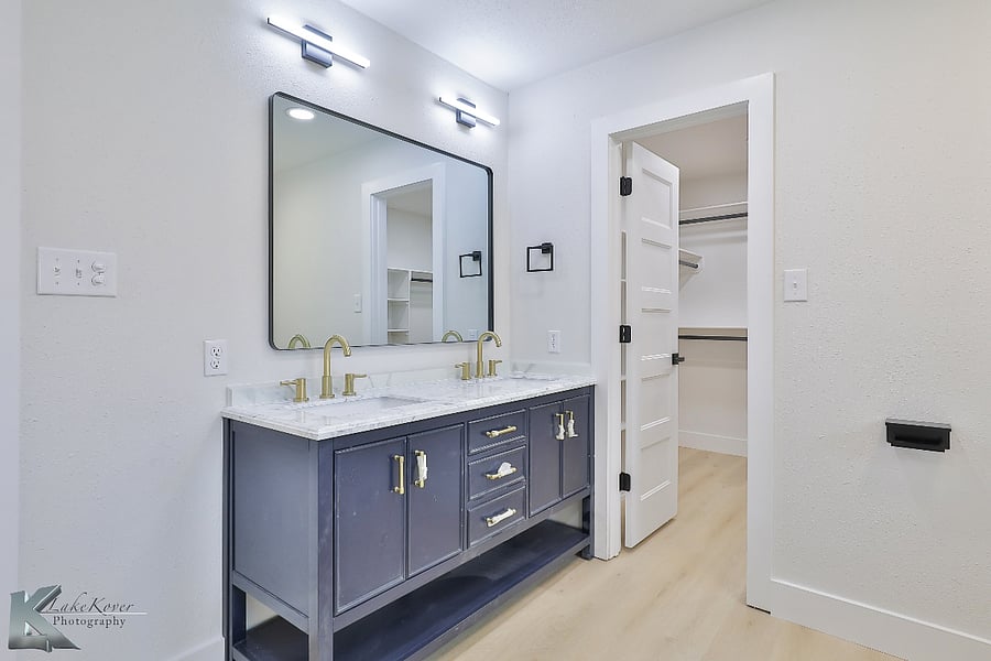 Furnished Finder property 702854_1 photo 13