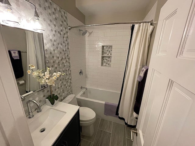 Furnished Finder property 702868_1 photo 10