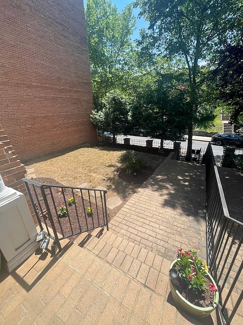 Furnished Finder property 702868_1 photo 13