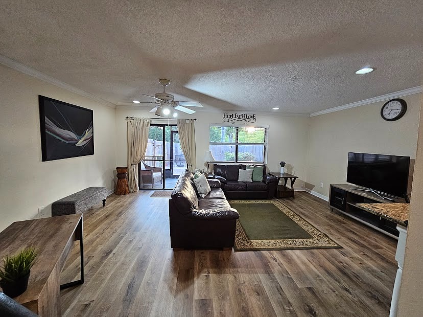 Furnished Finder property 702877_1 photo 6